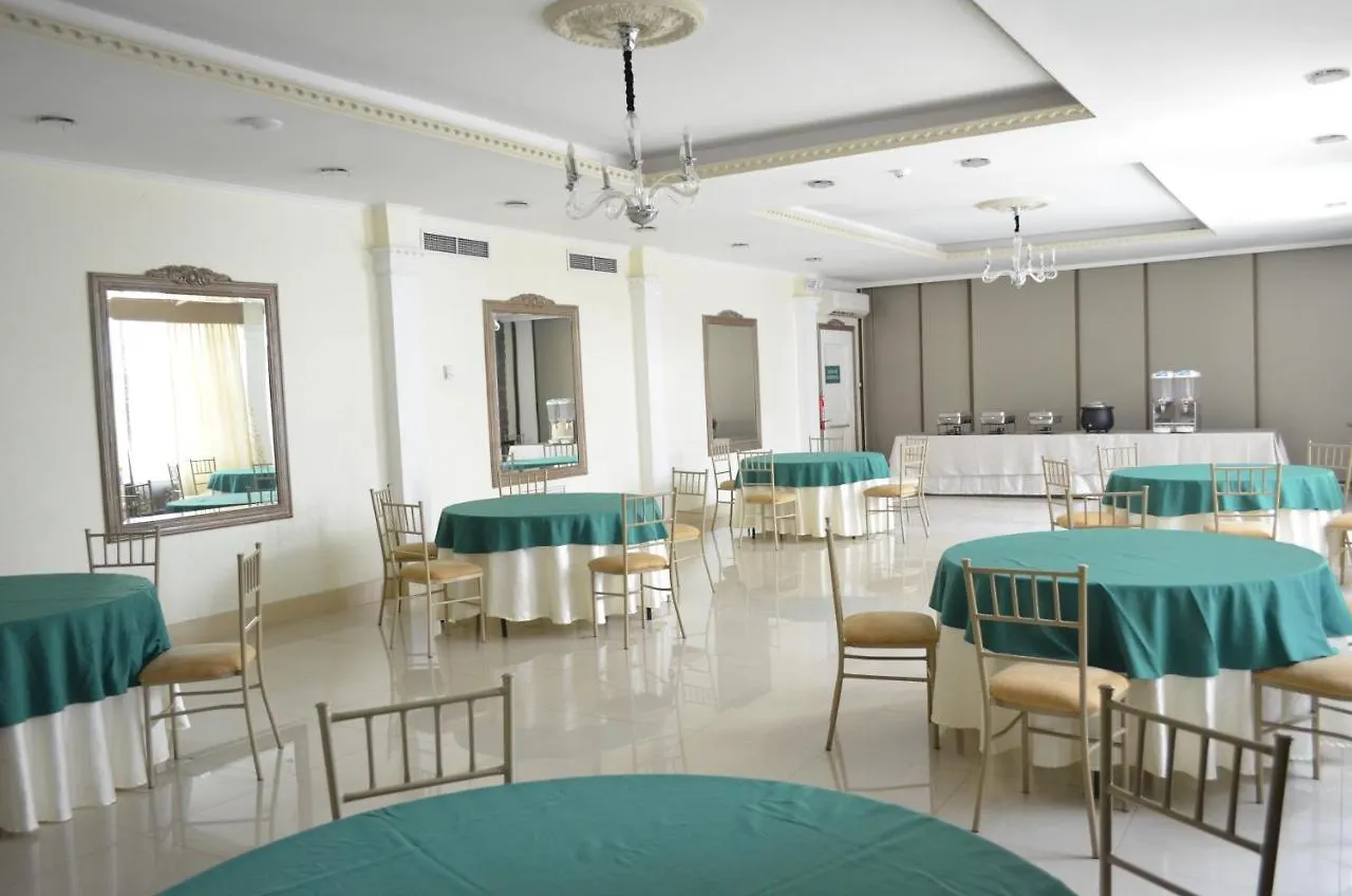 Hotel Patrimonial By Greenfield 瓜亚基尔 3*,  厄瓜多尔