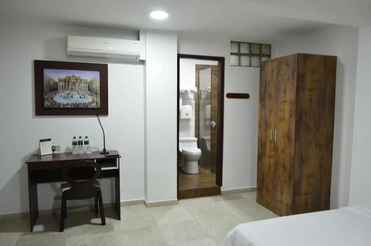 Hotel Patrimonial By Greenfield 瓜亚基尔 3*,
